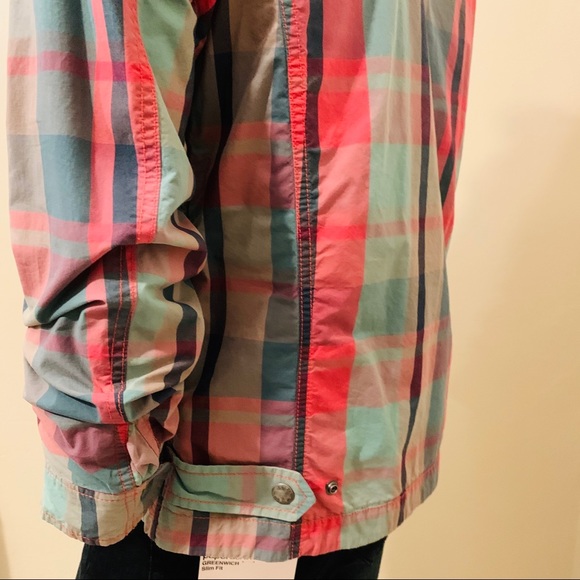 GUESS L.A. Men’s Red & Green Plaid Zip up Jacket - Picture 5 of 10